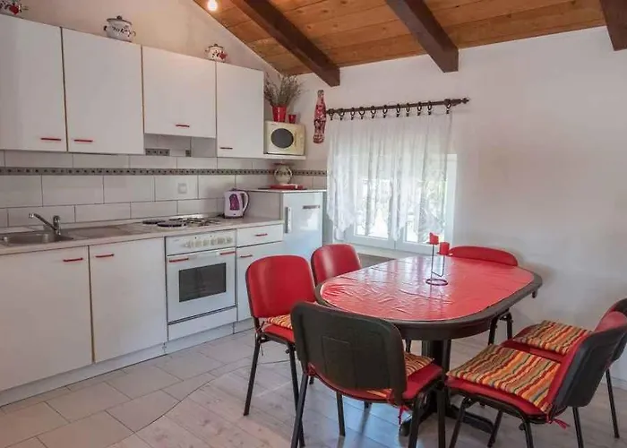 Διαμέρισμα In Ledenice, Novi Vinodolski 40868 *